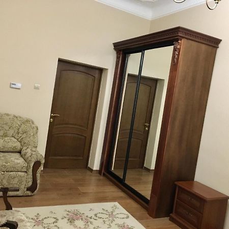 Cozy Apartment Lviv Buitenkant foto