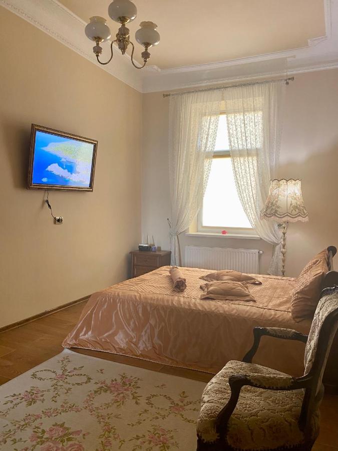 Cozy Apartment Lviv Buitenkant foto