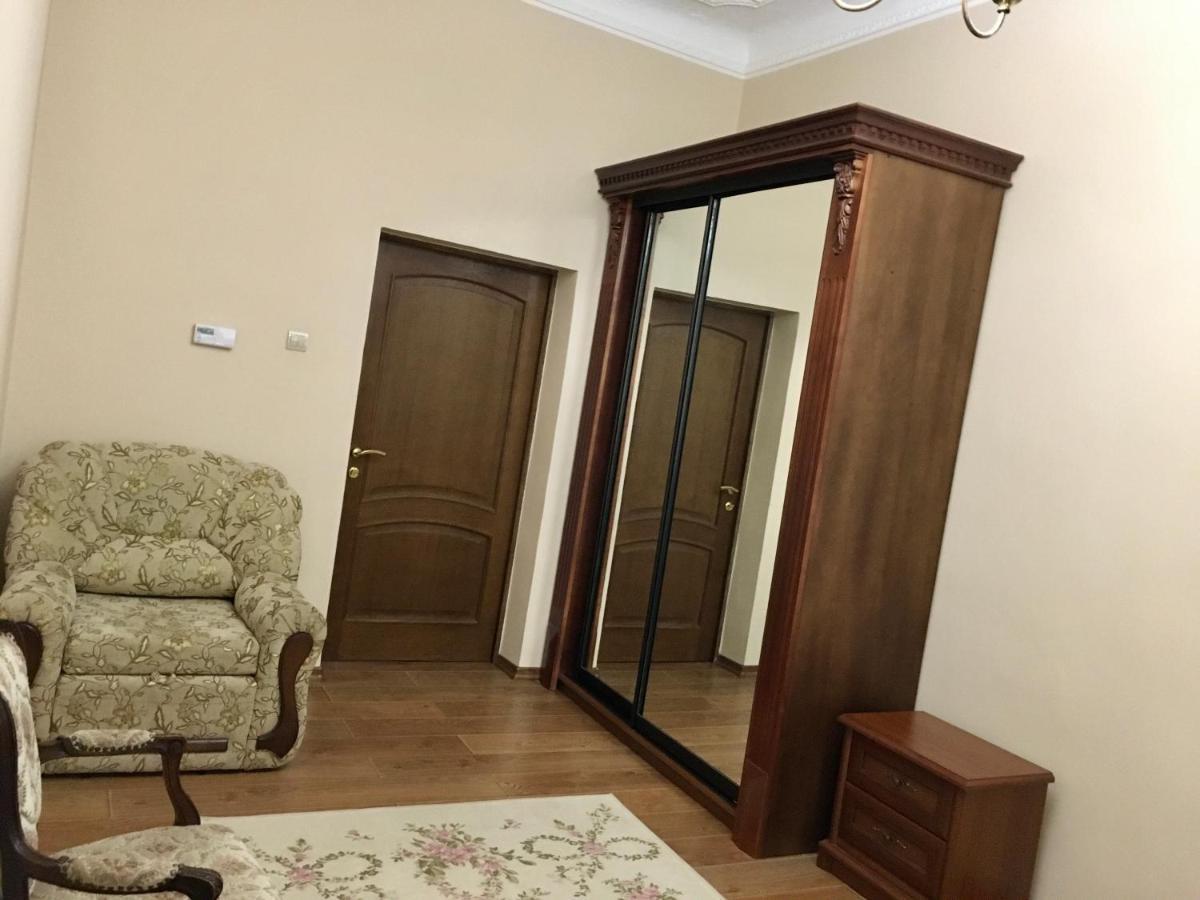 Cozy Apartment Lviv Buitenkant foto